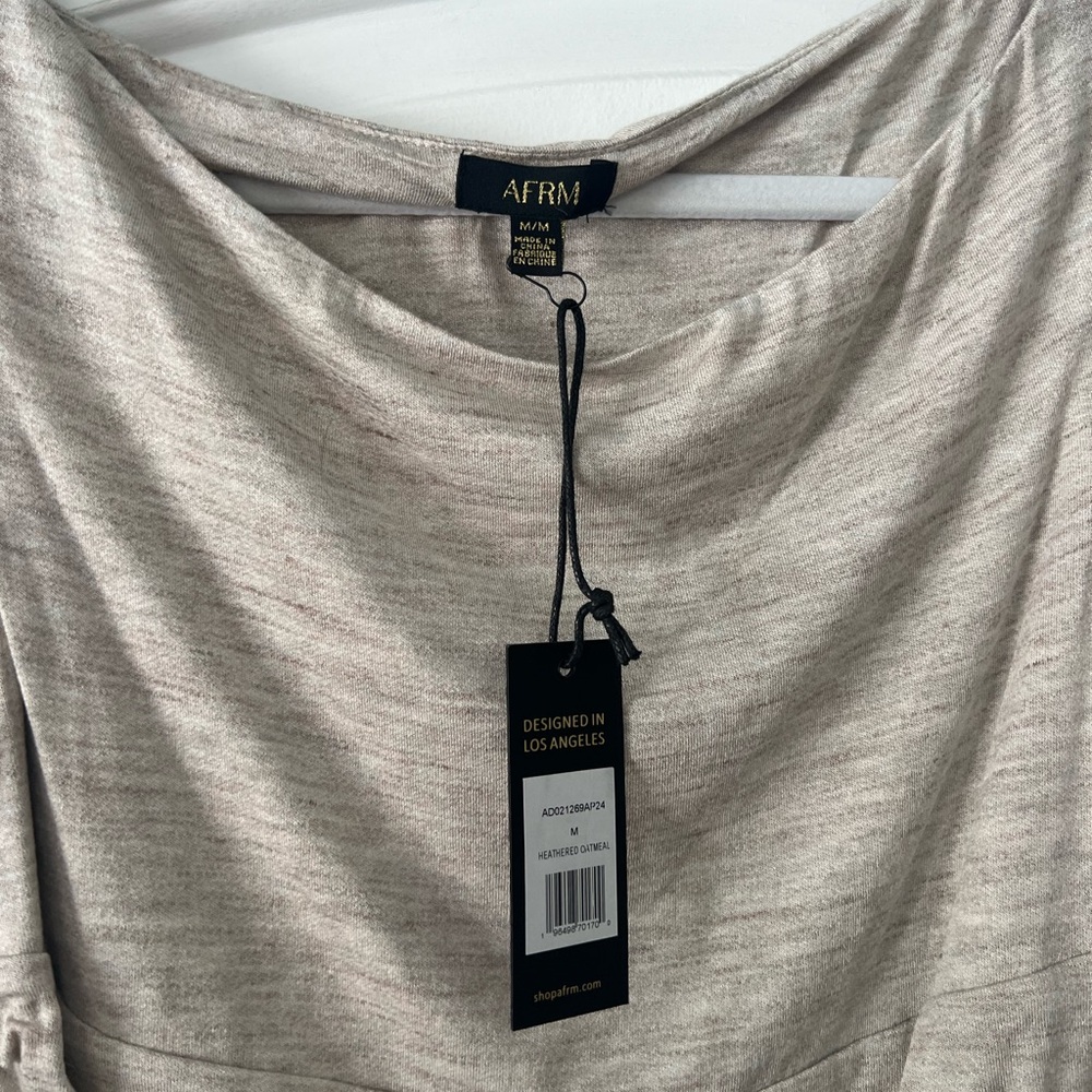 Revolve mini dress - Picture 5 of 6
